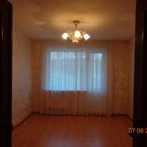 Продам 2-комнатную квартиру на Уральской 56а, в Екатеринбурге