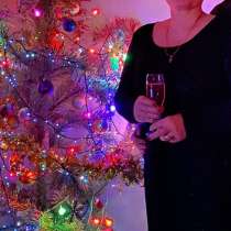 Татьяна, 52 года, хочет пообщаться – Новый год, в Оренбурге