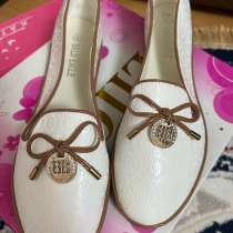 Балетки белые новые р 38, в Грозном