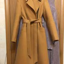 Пальто, в Москве