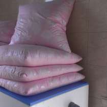 Чистка подушек изготовление пуховых одеял жилетов, в Москве