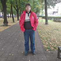 Михаил, 38 лет, хочет пообщаться – Хочу познакомиться для создания семьи, в Москве