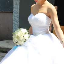 Свадебное платье 14000 (+торг уместен), в Тольятти