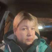 Elena, 50 лет, хочет познакомиться – Elena, 52 года, хочет пообщаться, в Краснодаре