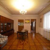 Продается двухэтажный частный дом без посредников в Ереване, в г.Ереван