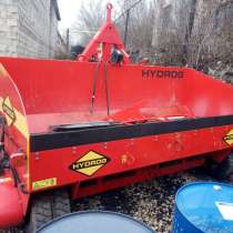 Продам щебнераспределитель (прицепной) HYDROG RPU 3000, в Орле