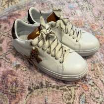 Кроссовки женские, в Москве