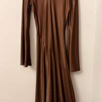 Платье, в Каспийске