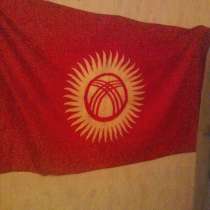 Флаг Кыргызстана, шелковый с большой историей, в Санкт-Петербурге