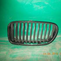 Решетка радиатора (левая ноздря) BMW 5er F10, в Москве