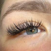Наращивание ресниц (модель), в Красноярске