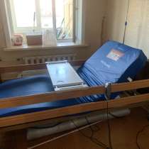 Продам медицинскую многофункциональную кровать, в Южно-Сахалинске