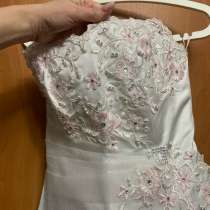 Платье свадебное, в Санкт-Петербурге