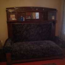 Продам старинный диван, в Боброве