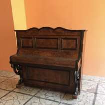 Продаётся Антикварное пианино 1854 г, в Геленджике