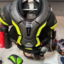 Хоккейная экипировка нагрудник JR medium, в Санкт-Петербурге