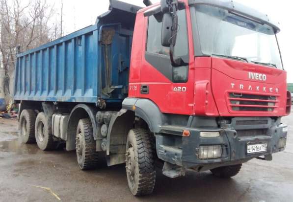 Самосвал Iveco Trakker AD410T 8х4