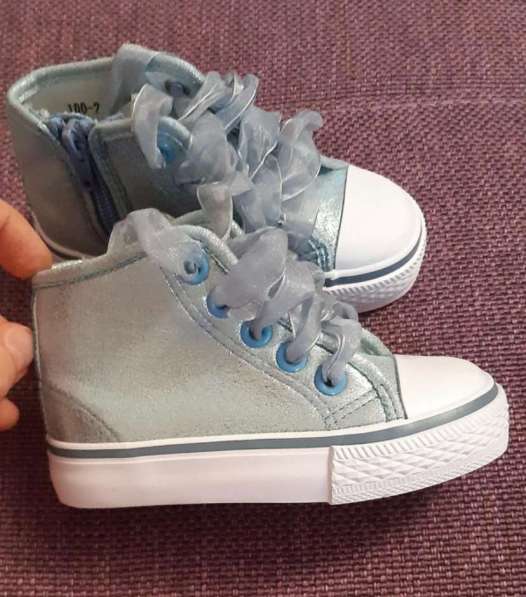 Высокие кеды в Москве