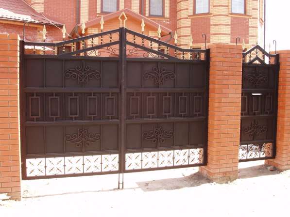 Металлические двери, решетки, ворота и другие металлоконст в фото 8