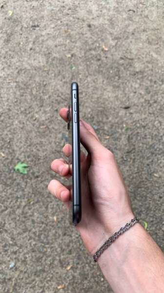 Продам IPhone 11 black 64gb в Москве фото 4