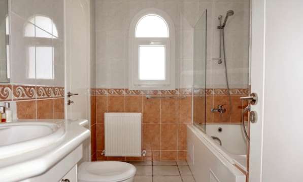 Отдельный дом в районе Пафоса-Кипр в Москве фото 58