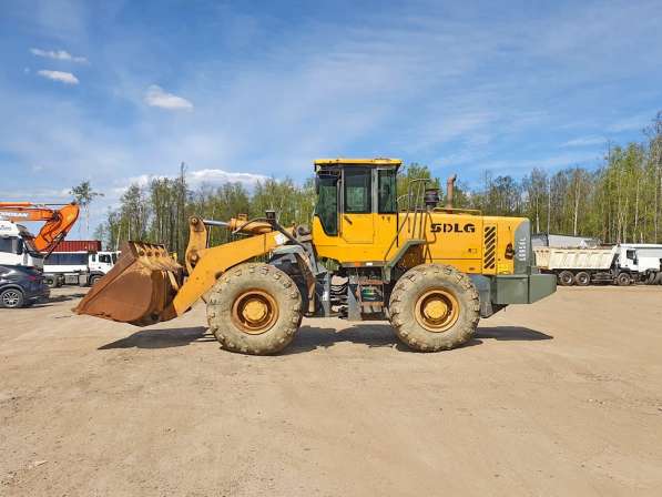 Фронтальный погрузчик SDLG LG956L 2012 года в Санкт-Петербурге фото 15