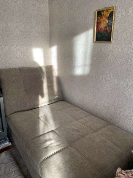 Диван