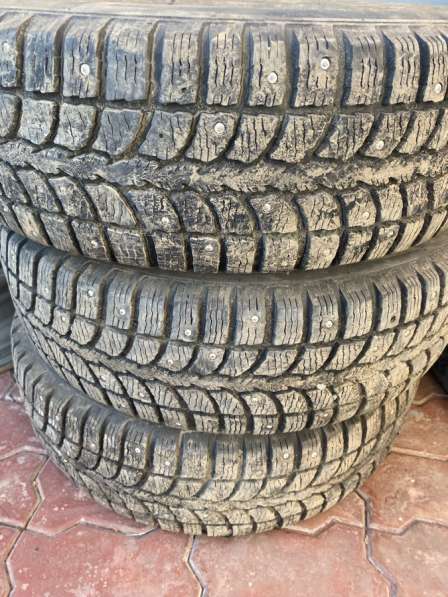 Резина зимние 3 шт