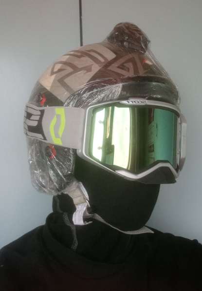 Мотошлем в Москве фото 6