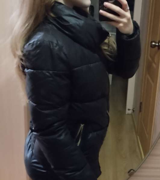 Чёрная теплая куртка
