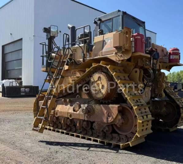 Бульдозер Caterpillar D10T2 в Санкт-Петербурге фото 4