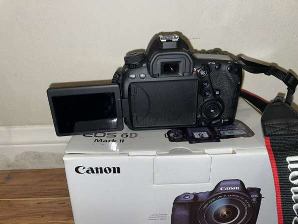 Canon EOS 6D Mark II Dslr Camera Body + Gps Receiver Charger
