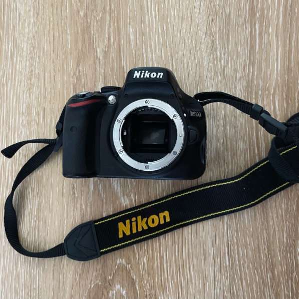 Зеркальный фотоаппарат Nikon d5100 kit 18-105VR в Санкт-Петербурге фото 8