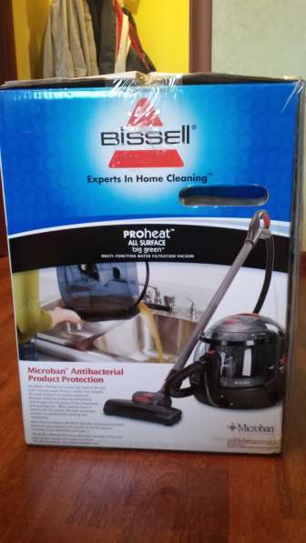 Моющий пылесвос Bissell 81N7