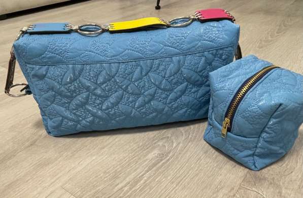 Продам оригинальная косметичка