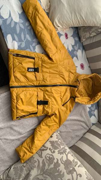 Женская ветровка