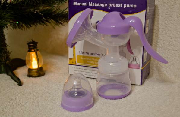 Молокоотсос ручной с бутылочкой новый + вкладыши