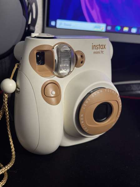 Фотоаппарат instax mini