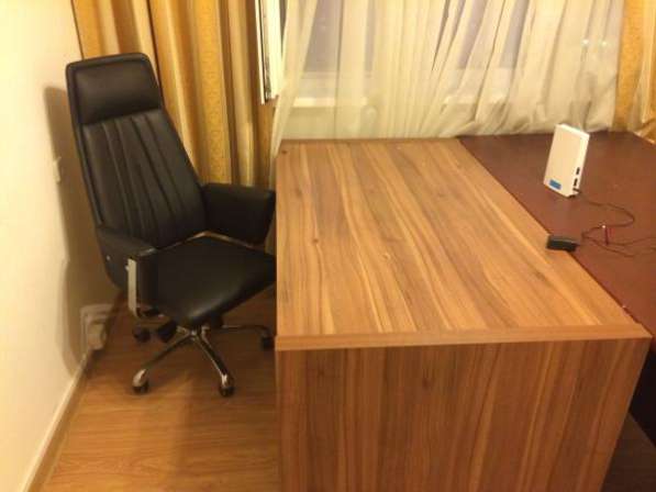 Продаю качественную офисную мебель БУ в Москве фото 4