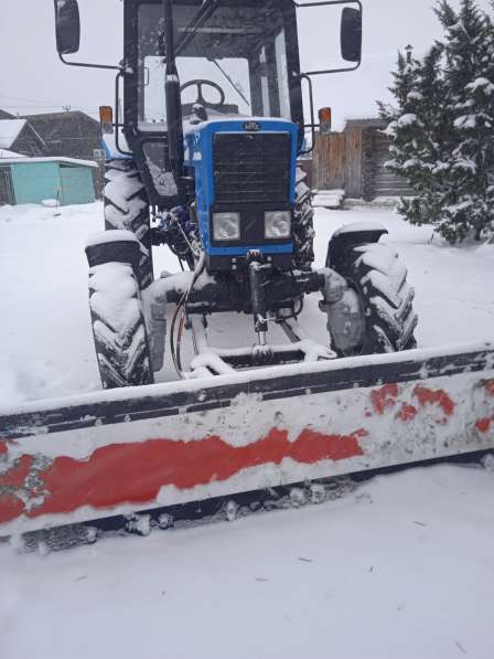 Чистка снега трактором. Вытащим и отбуксируем транспорт