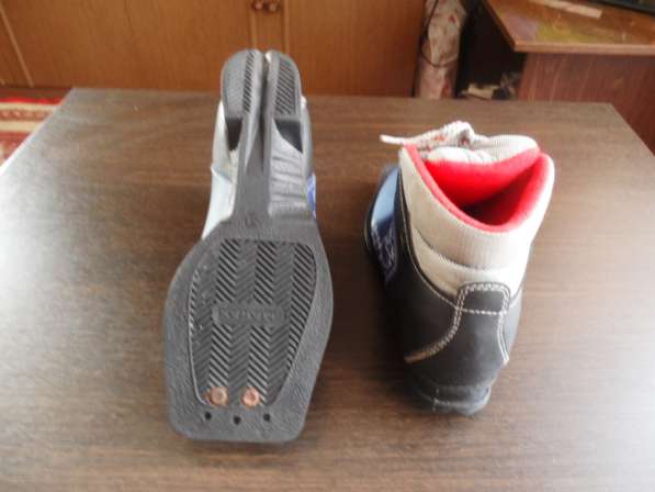 Лыжные ботинки размер 34 в Москве