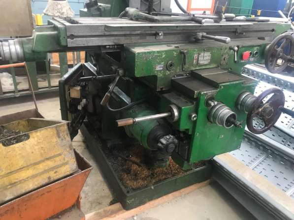 Широкоуниверсально-фрезерный ст-к 6Р82Ш в Москве фото 5