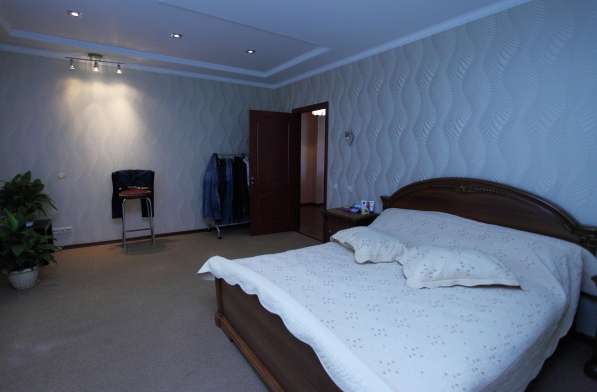 4-комнатная квартира в элитном доме в Новосибирске