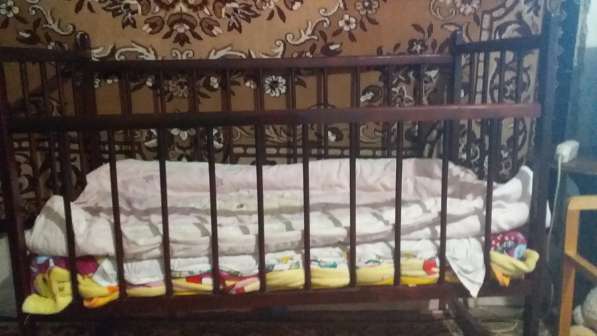 Продаю детскую кроватку в Кургане