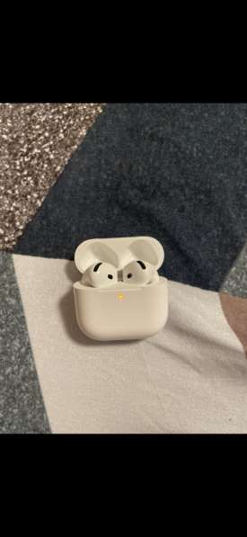 Наушники AirPods 4 (без шумоподавления) в Архангельске фото 3