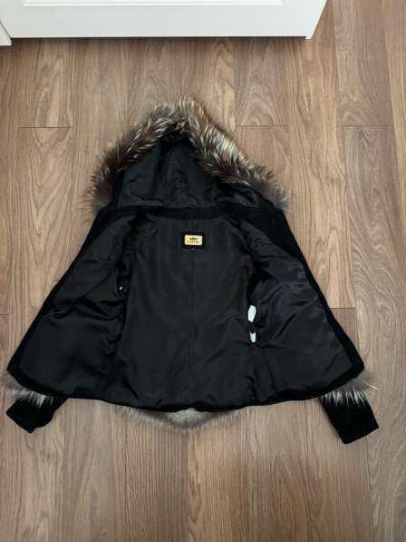 Куртка-желетка с капюшоном в Ханты-Мансийске