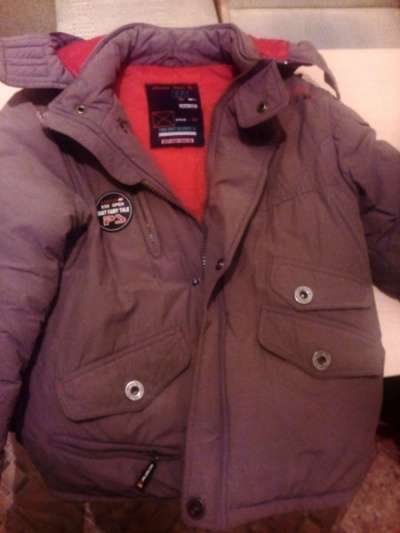 Куртку зимнюю на мальчика 10-12 лет в Череповце