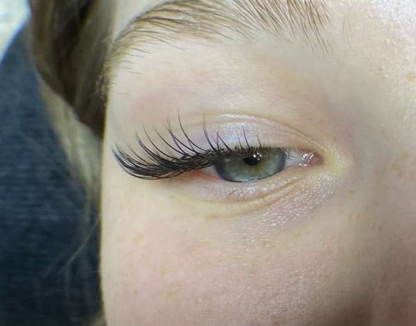 Наращивание ресниц в Казани