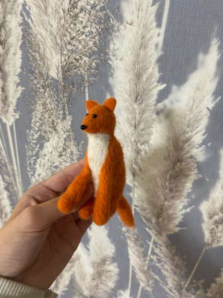 Поделка из шерсти