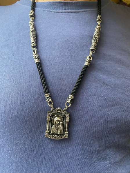 Гайтан на текстильном шнурке с иконой